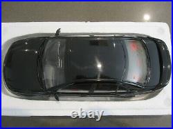 118 Biante Autoart Holden Commodore Hsv Vt Gts 300kw Phantom Black