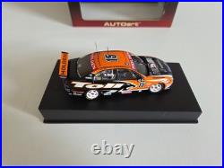 AUTOart 1/43 Holden V2 Commodore R. Kelly V8 Supercar Champion 2006 60665