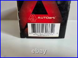 AUTOart 1/43 Holden V2 Commodore R. Kelly V8 Supercar Champion 2006 60665