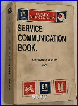 Holden Gmh Service Communication 1989 Year Book Commodore VL Vn Calais LD Je Hsv