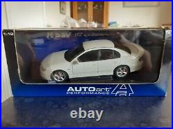 RARE AUTOART 1/18 Diecast 73304 HSV COMMODORE VT2 CLUBSPORT R8 WHITE