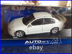 RARE AUTOART 1/18 Diecast 73304 HSV COMMODORE VT2 CLUBSPORT R8 WHITE