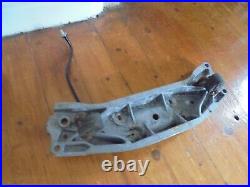 VXR8 Holden HSV Commodore VE Pontiac G8 Gearbox Exhaust Hanger Mount Auto