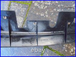 Vauxhall VXR8 Holden HSV Commodore Pontiac G8 Bonnet Trim