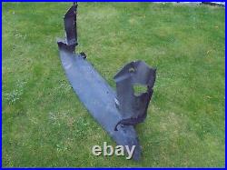 Vauxhall VXR8 Holden HSV Commodore VE Pontiac G8 Front Bumper Air Duct